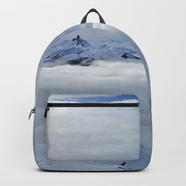 Between clouds and sky - Black Tusk of Garibaldi Provincial Park Backpack | Photo, Whistler, Mountains, Bristish Columbia, Clouds, Snowboarding, Skiing, Scenery, Snow, Canada 