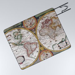 VINTAGE WORLD MAP OLD MAP NAVIGATOR GLOBUS OLD LOOK MAPS Picnic Blanket