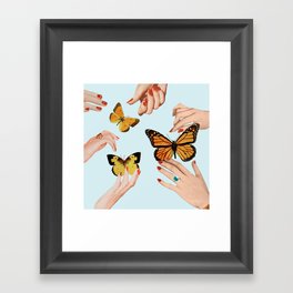 Social Butterflies Gerahmter Kunstdruck