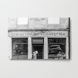 Edinburgh, Travel Photography, Black and White , Café The Milkman, Cigarettes, Street photography Metal Print | Edinburgh, Streetphotography, Blackandwhite, Cigarettes, Travelphotography, Photo 